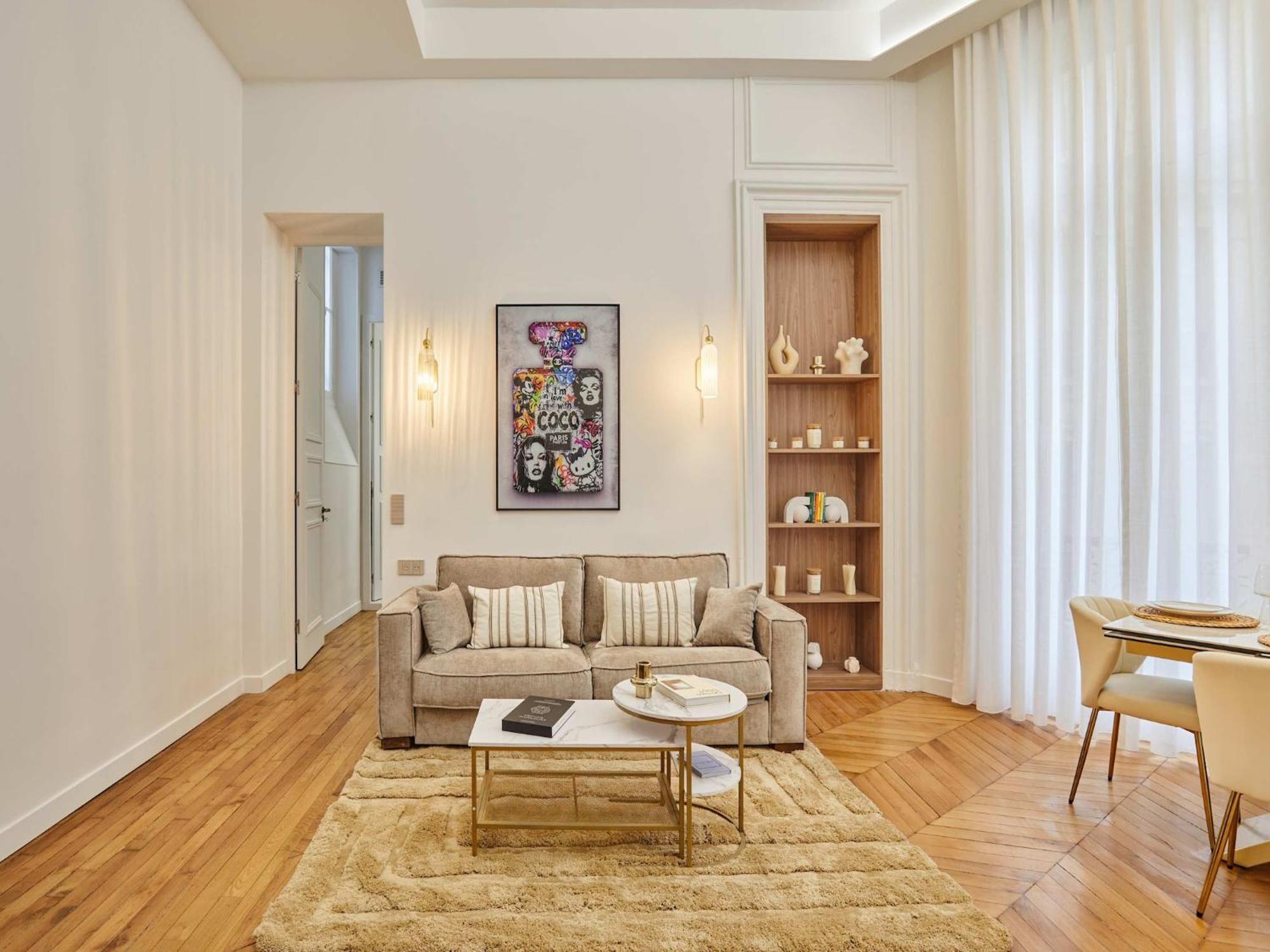Sublime, Luxurious Flat Ac Matignon St Honore *